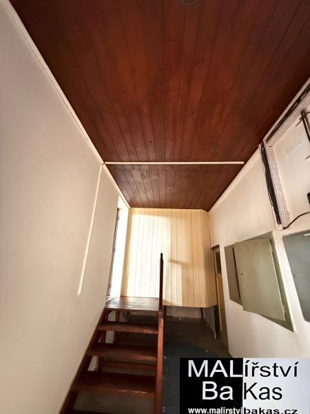 1CCDDBA1-8BFF-488D-97E1-9EBF92C64A9E