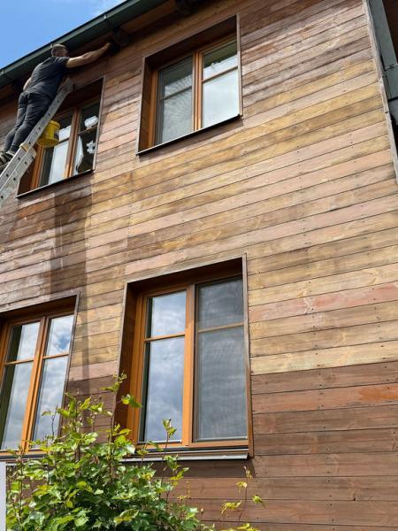 34FA44DE-091C-441A-9121-AE13276B00A9